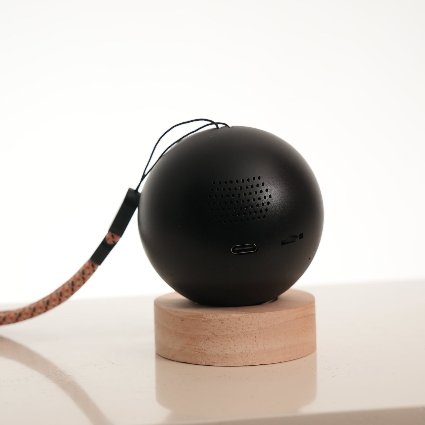 GUNZOR® VIDEO CRYSTAL BALL